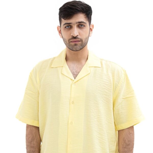 Yellow short summer '25